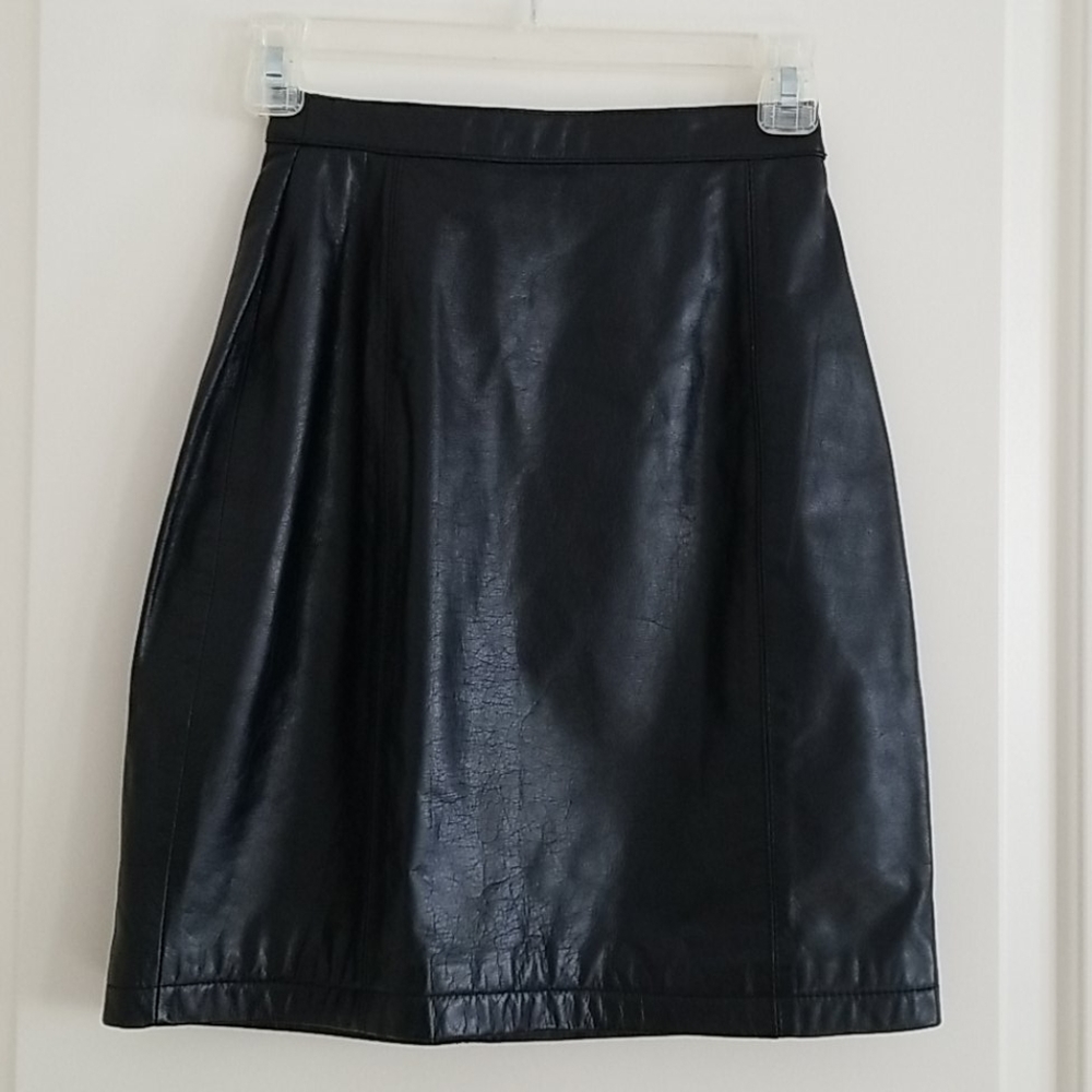 Wilsons Black 100% Genuine Leather Skirt - Picture 3 of 5